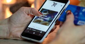 Read more about the article E-commerce w Polsce: trendy i prognozy na przyszłość