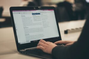 Read more about the article Content marketing – jak tworzyć treści, które sprzedają