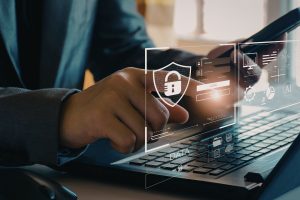 Read more about the article Wielowarstwowa ochrona danych: jak nowoczesna infrastruktura IT i cyberbezpieczeństwo budują odporność organizacji