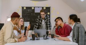 Read more about the article Agile: Elastyczne metody zarządzania projektami i zespołem