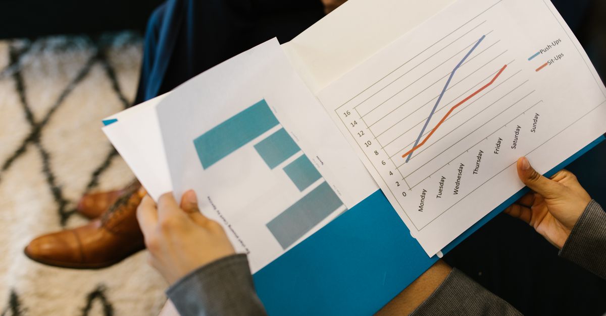 Read more about the article Benchmarking: Porównanie wyników z najlepszymi praktykami