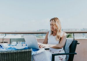 Read more about the article Jak zostać cyfrowym nomadom – praca i życie bez stałego adresu
